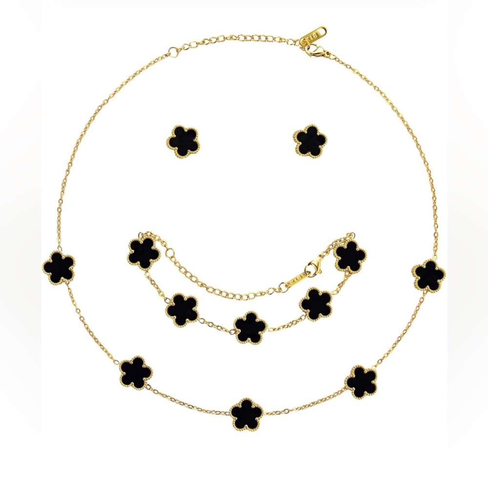 Elegant 18K Gold Plated Clover Stainless Steel Jewelry Set